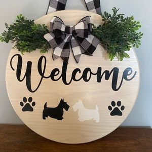 Custom 18” rounds made to order.